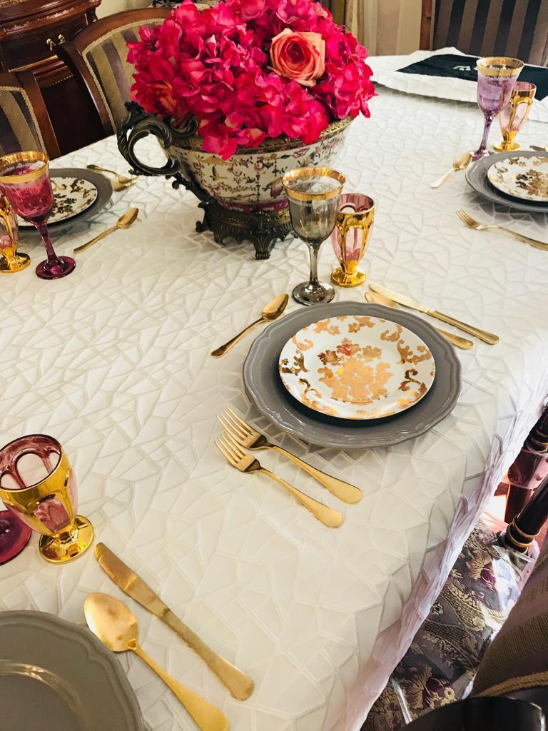 Whites – Adorn Your Table